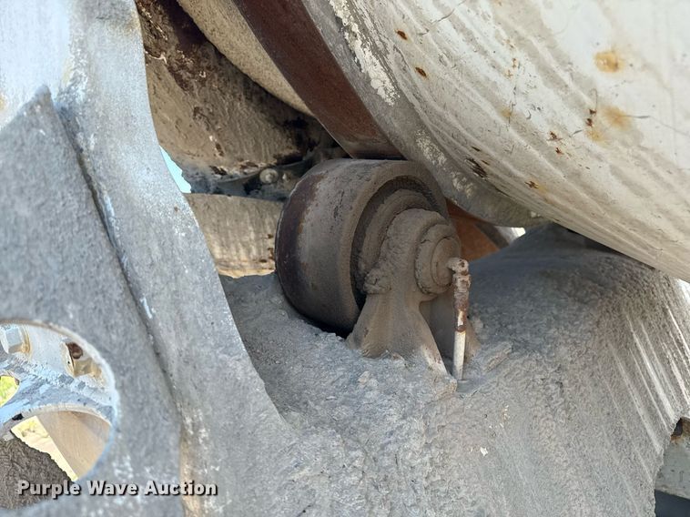 image for item DK7262 2014 Kenworth W900 ready mix truck