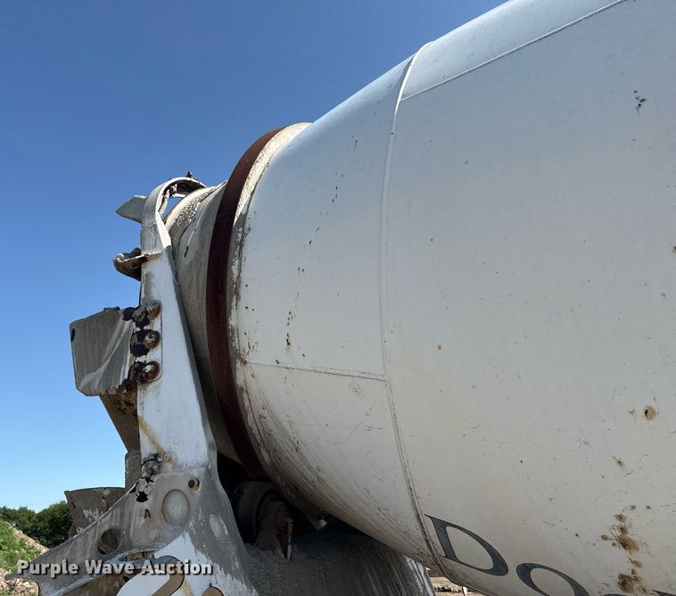 image for item DK7262 2014 Kenworth W900 ready mix truck