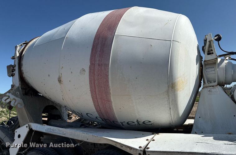 image for item DK7262 2014 Kenworth W900 ready mix truck