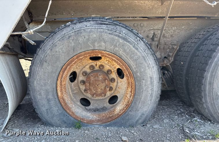 image for item DK7262 2014 Kenworth W900 ready mix truck