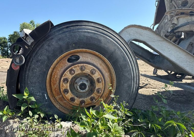 image for item DK7262 2014 Kenworth W900 ready mix truck