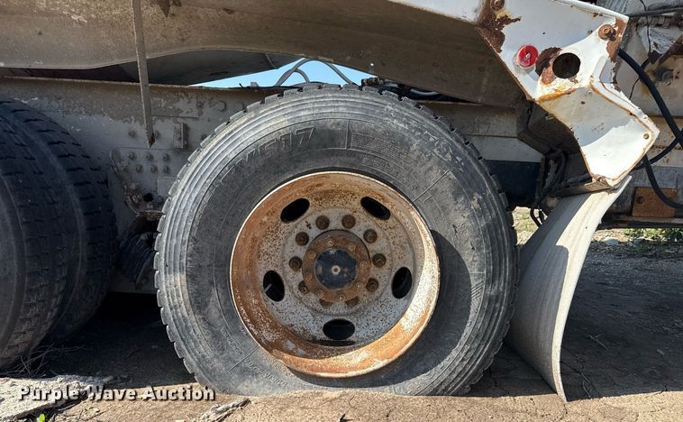 image for item DK7262 2014 Kenworth W900 ready mix truck