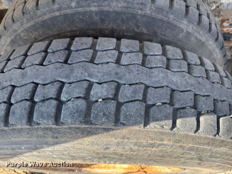 image for item DK7262 2014 Kenworth W900 ready mix truck