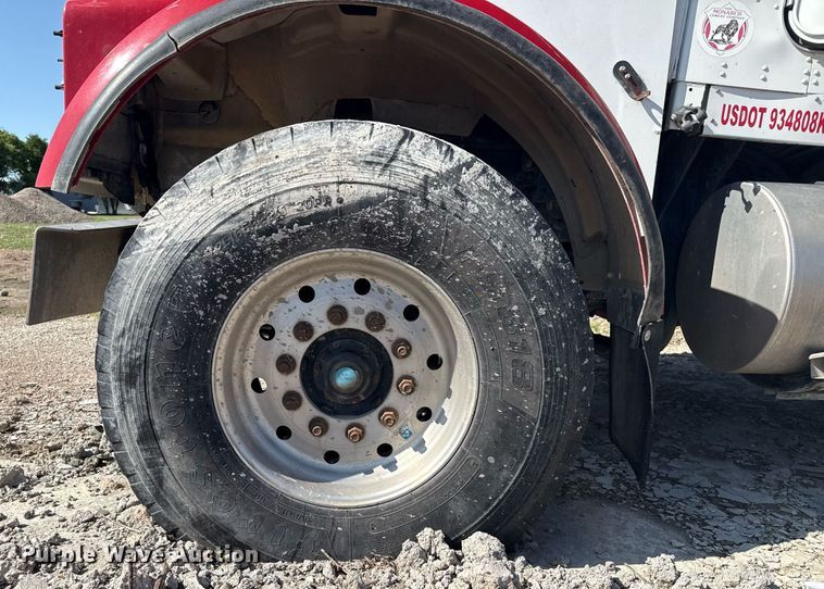 image for item DK7262 2014 Kenworth W900 ready mix truck