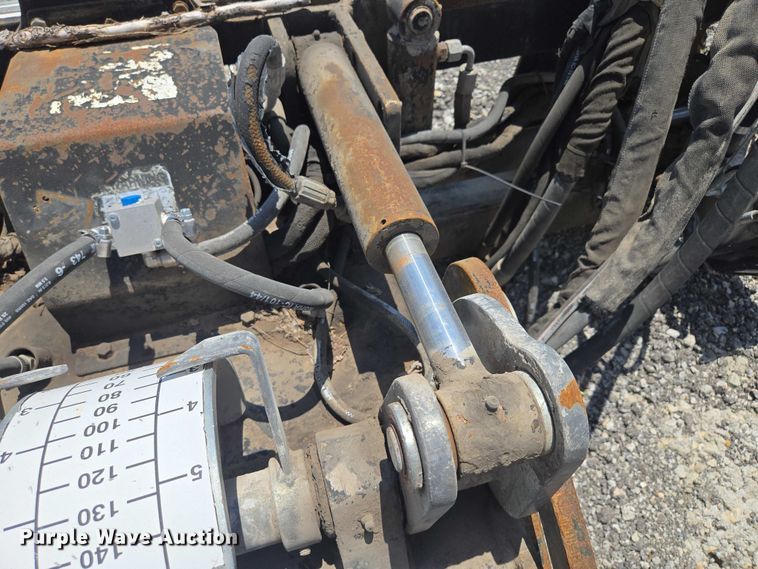 image for item DL4457 Caterpillar PC203 skid steer cold planer