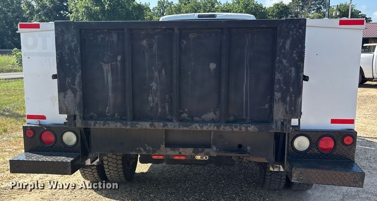 image for item DM1923 2015 Ford F550 Super Duty XL utility / service truck