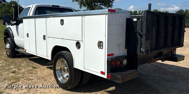 image for item DM1923 2015 Ford F550 Super Duty XL utility / service truck
