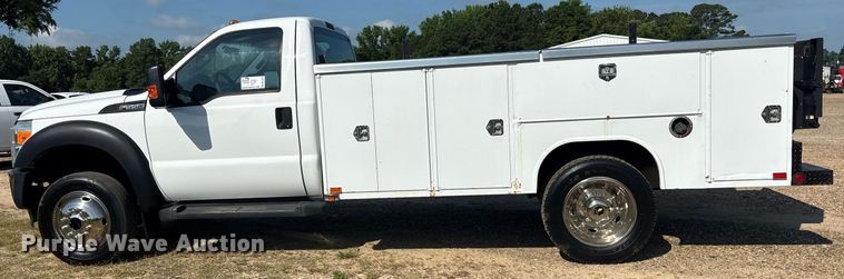 image for item DM1923 2015 Ford F550 Super Duty XL utility / service truck