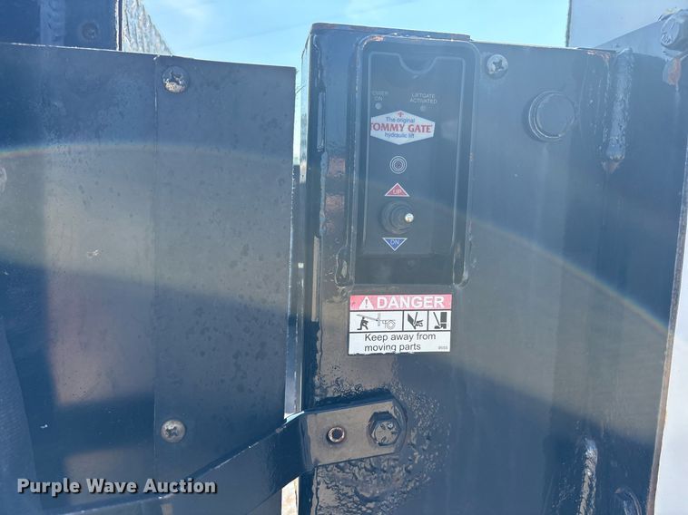 image for item DM1923 2015 Ford F550 Super Duty XL utility / service truck