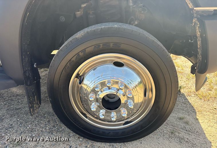 image for item DM1923 2015 Ford F550 Super Duty XL utility / service truck