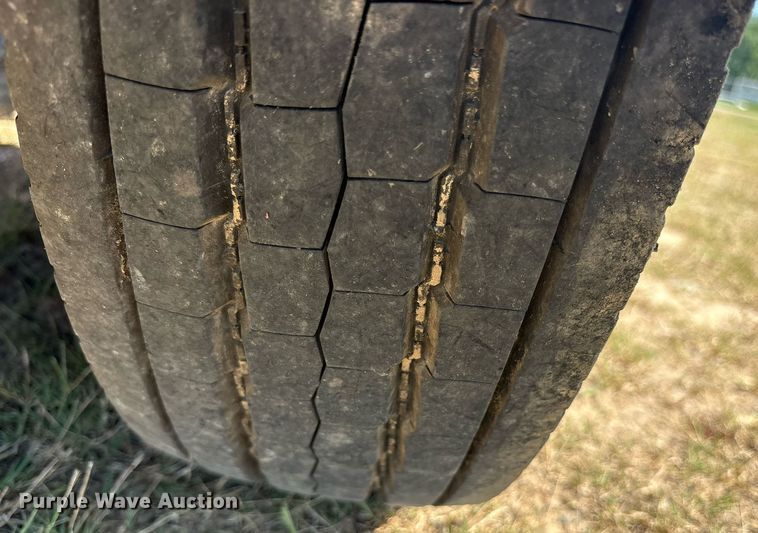 image for item DM1923 2015 Ford F550 Super Duty XL utility / service truck