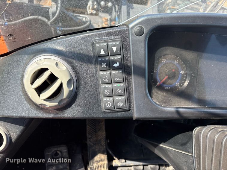 image for item DM1924 Doosan DL220-5 wheel loader