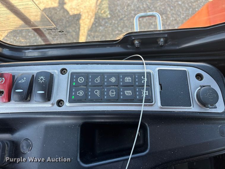 image for item DM1924 Doosan DL220-5 wheel loader