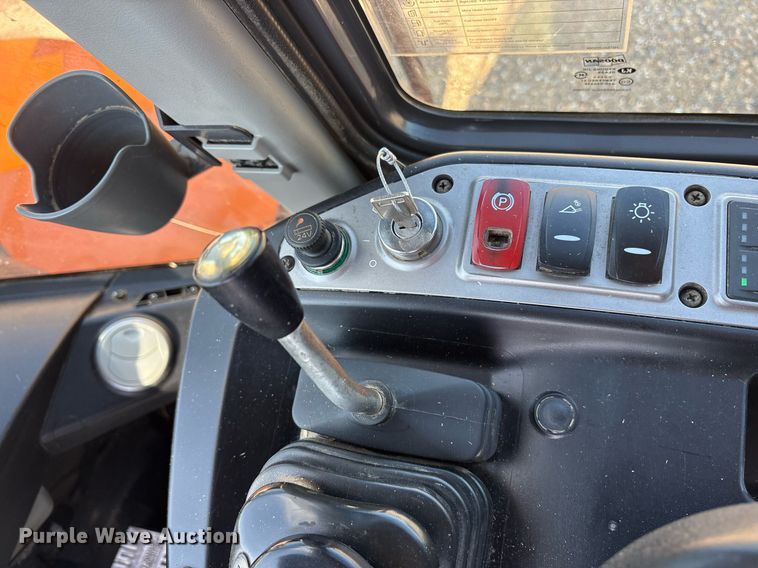 image for item DM1924 Doosan DL220-5 wheel loader