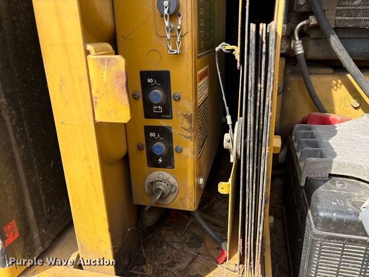 image for item DM1948 1999 Caterpillar 312B L excavator