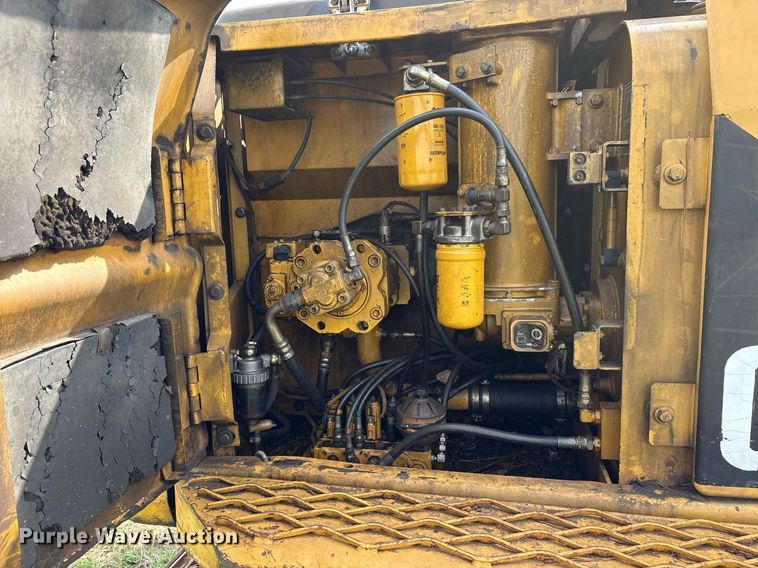 image for item DM1948 1999 Caterpillar 312B L excavator