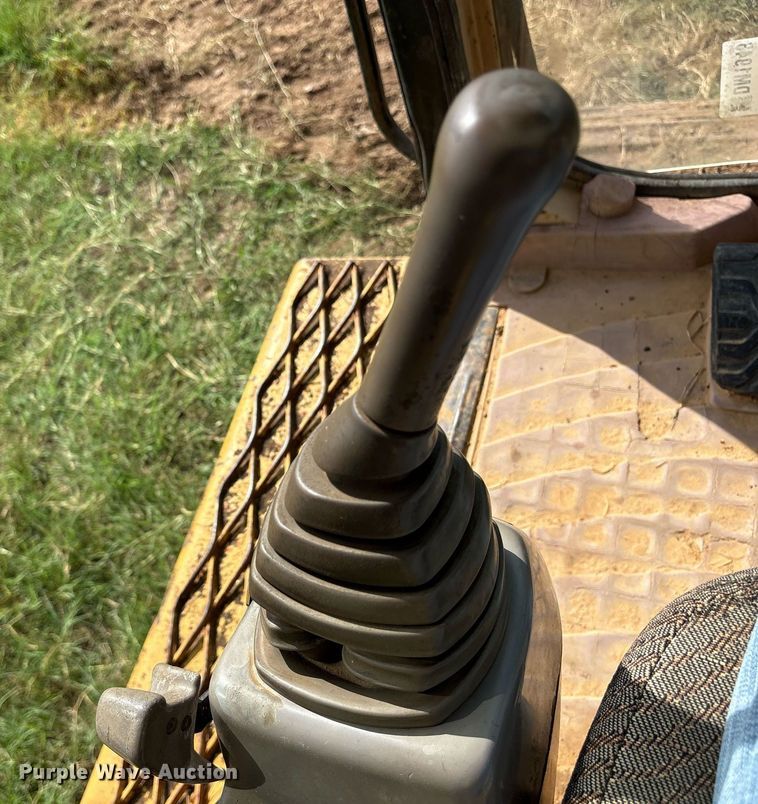 image for item DM1948 1999 Caterpillar 312B L excavator