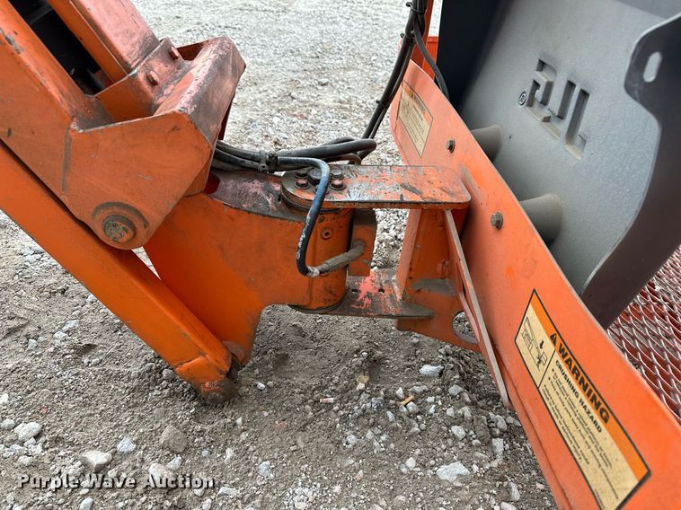 image for item DR3751 2006 JLG E300AJP boom lift