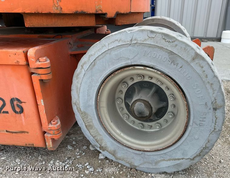 image for item DR3751 2006 JLG E300AJP boom lift