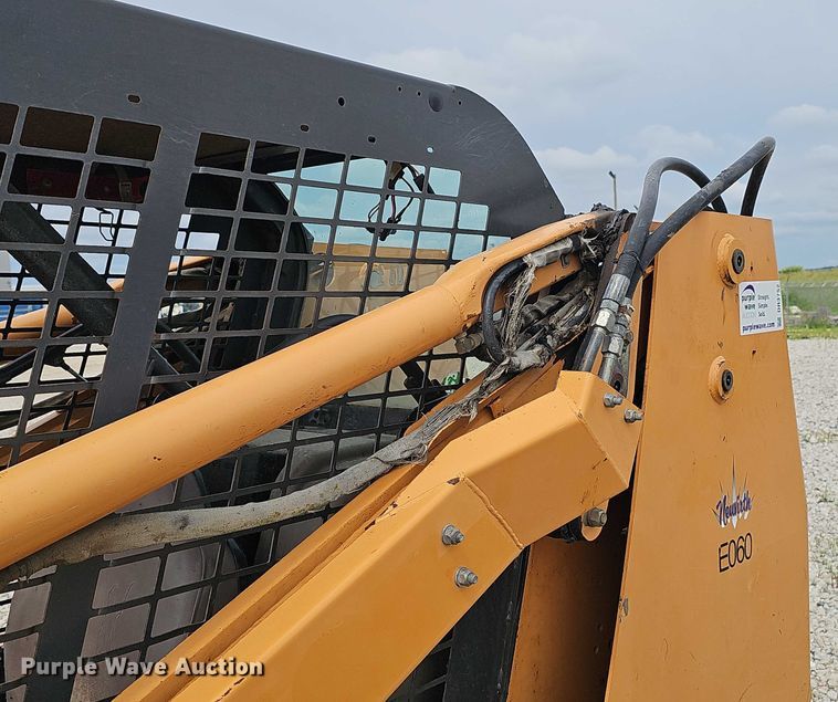 image for item DR3752 2006 Case 450CT tracked skid steer loader