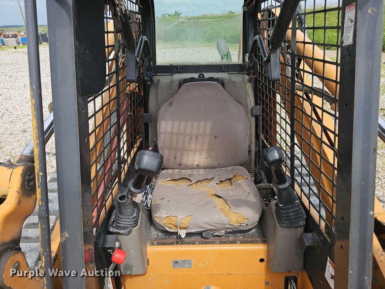 image for item DR3752 2006 Case 450CT tracked skid steer loader