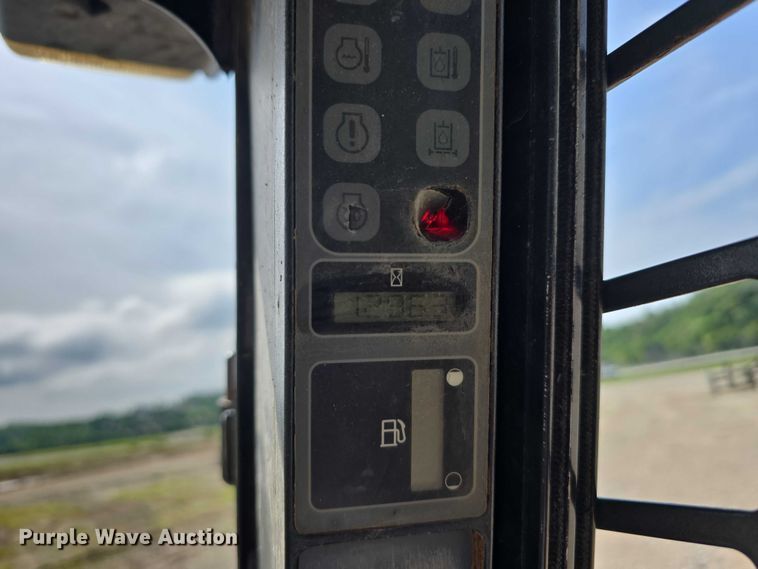 image for item DR3753 2010 Case 450CT Series 3 tracked skid steer loader