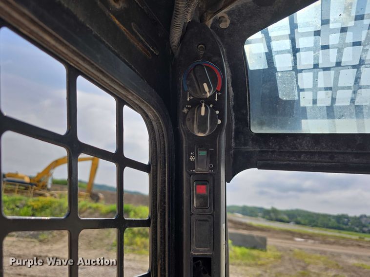 image for item DR3753 2010 Case 450CT Series 3 tracked skid steer loader