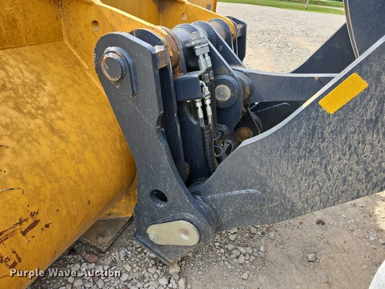 image for item DR3754 2021 John Deere 644 P-Tier wheel loader