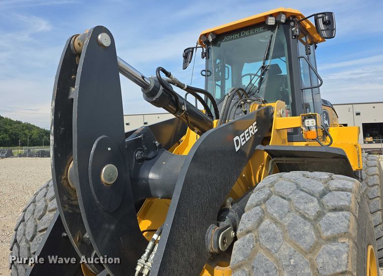 image for item DR3754 2021 John Deere 644 P-Tier wheel loader