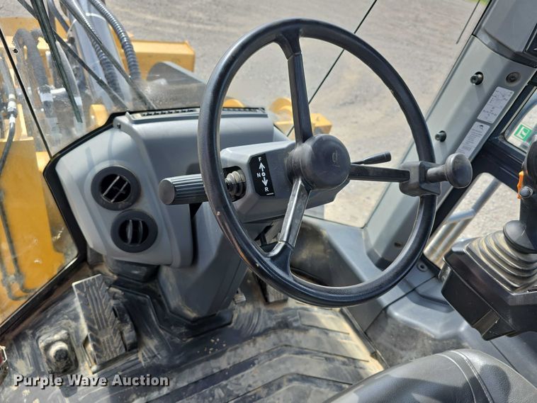 image for item DR3754 2021 John Deere 644 P-Tier wheel loader