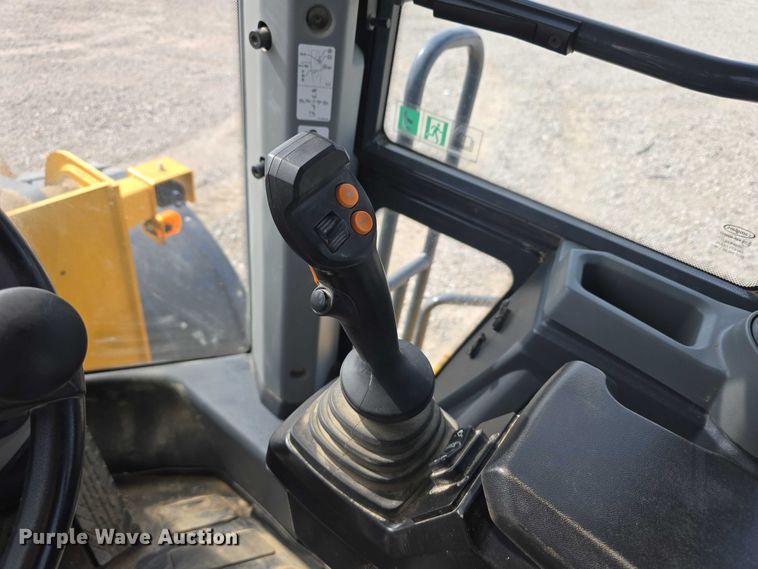 image for item DR3754 2021 John Deere 644 P-Tier wheel loader