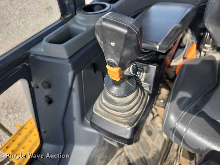 image for item DR3754 2021 John Deere 644 P-Tier wheel loader