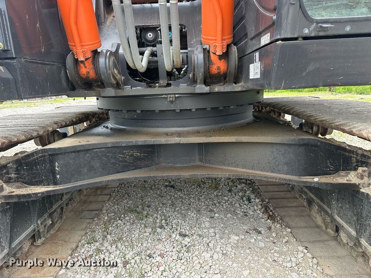 image for item DR3757 2017 Hitachi Zaxis 470LC-6 excavator