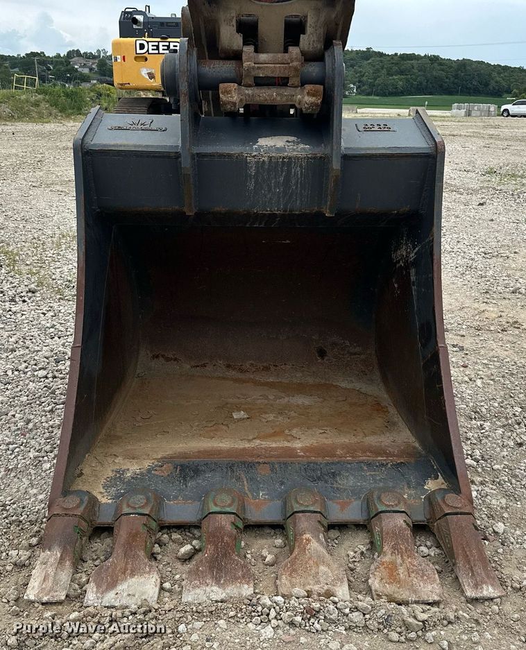 image for item DR3757 2017 Hitachi Zaxis 470LC-6 excavator