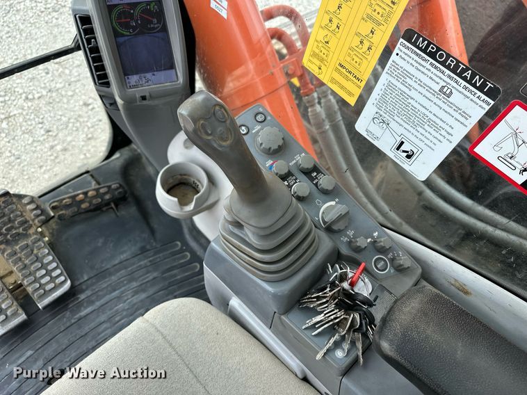 image for item DR3757 2017 Hitachi Zaxis 470LC-6 excavator