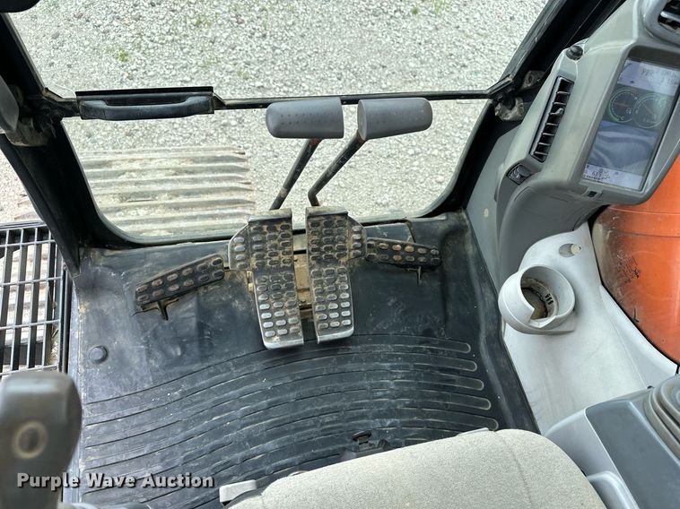 image for item DR3757 2017 Hitachi Zaxis 470LC-6 excavator