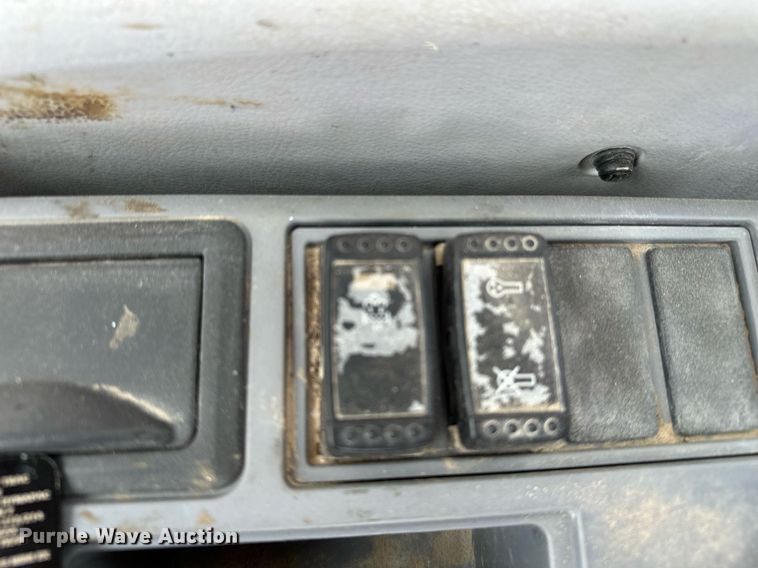 image for item DR3757 2017 Hitachi Zaxis 470LC-6 excavator