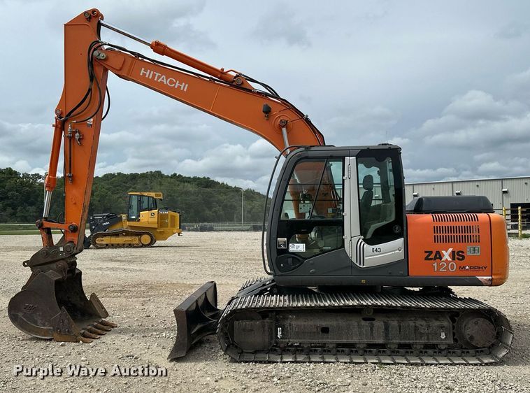 image for item DR3759 2012 Hitachi Zaxis 120-3 excavator