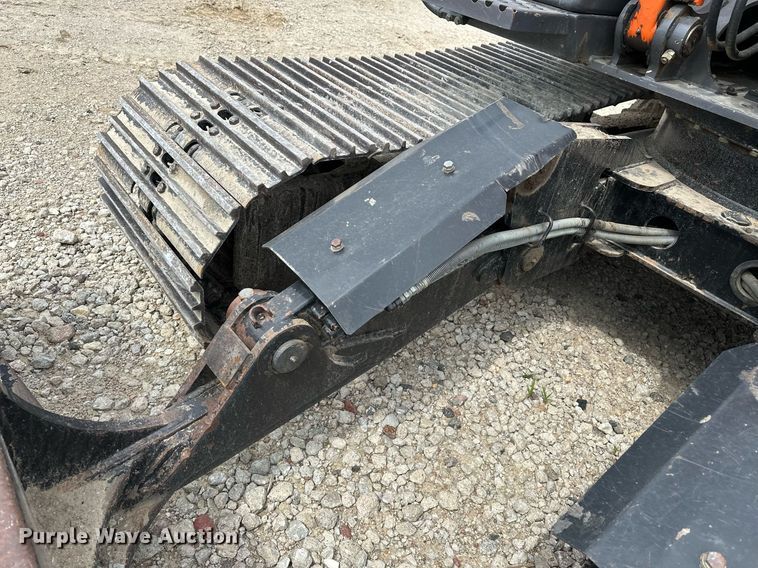 image for item DR3759 2012 Hitachi Zaxis 120-3 excavator