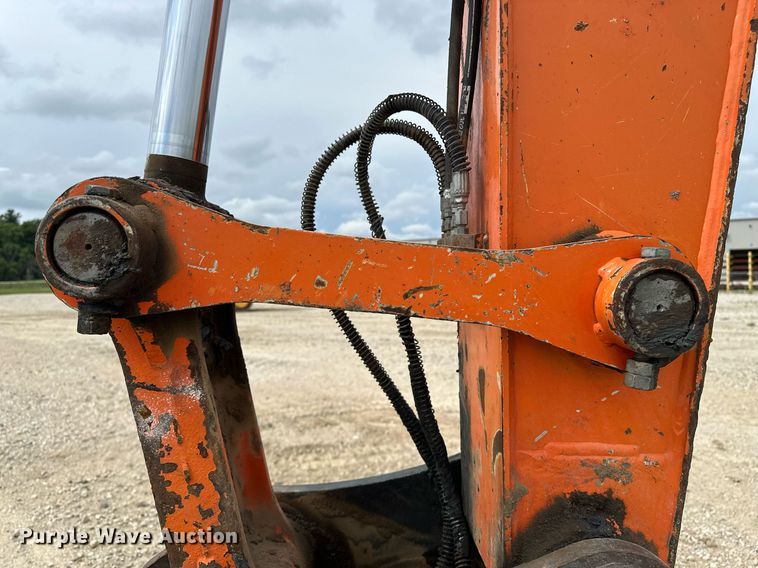 image for item DR3759 2012 Hitachi Zaxis 120-3 excavator