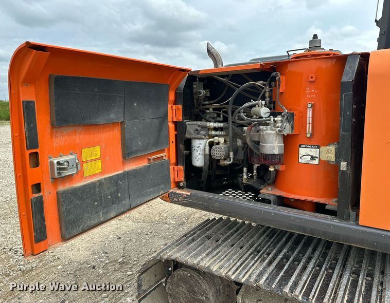 image for item DR3759 2012 Hitachi Zaxis 120-3 excavator