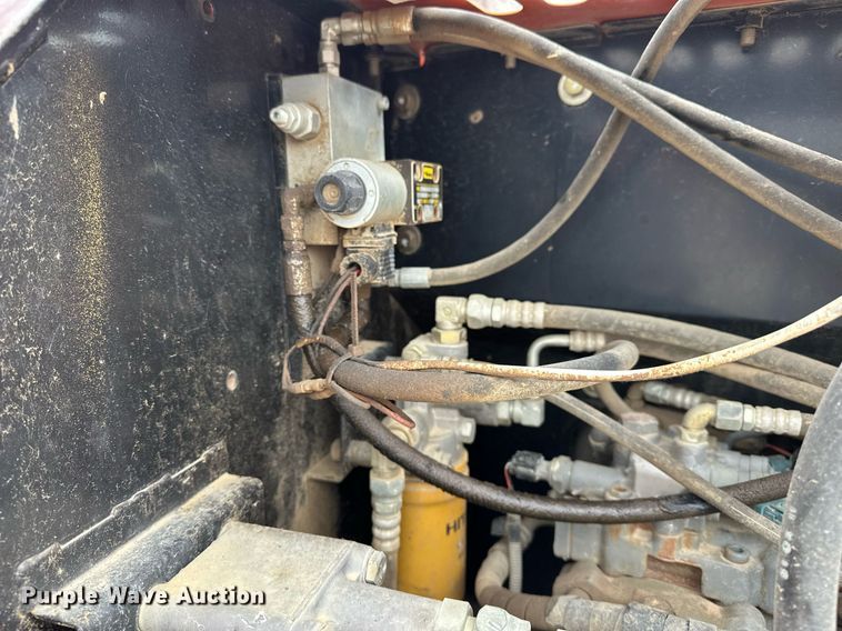 image for item DR3759 2012 Hitachi Zaxis 120-3 excavator