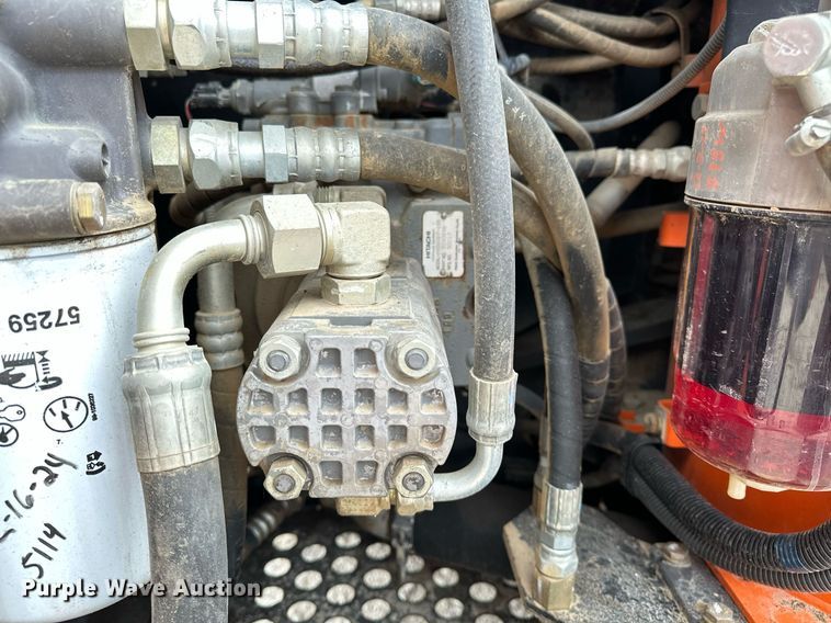 image for item DR3759 2012 Hitachi Zaxis 120-3 excavator