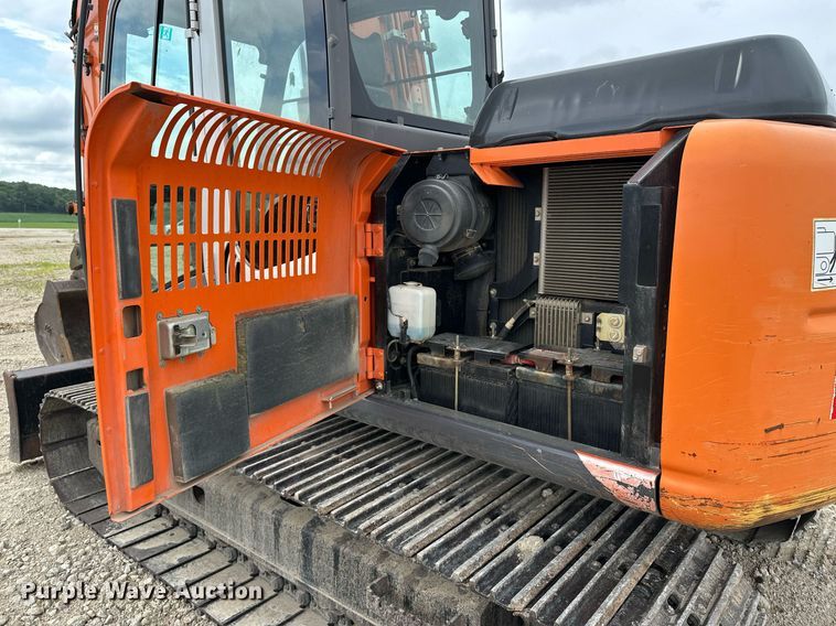 image for item DR3759 2012 Hitachi Zaxis 120-3 excavator