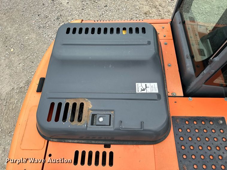 image for item DR3759 2012 Hitachi Zaxis 120-3 excavator