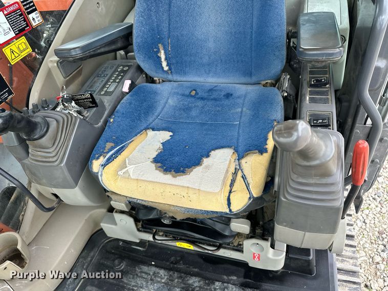 image for item DR3759 2012 Hitachi Zaxis 120-3 excavator