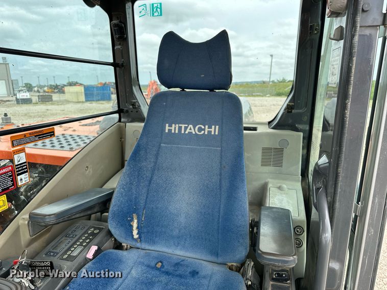 image for item DR3759 2012 Hitachi Zaxis 120-3 excavator
