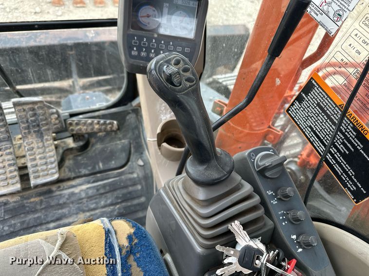 image for item DR3759 2012 Hitachi Zaxis 120-3 excavator