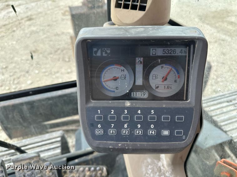 image for item DR3759 2012 Hitachi Zaxis 120-3 excavator