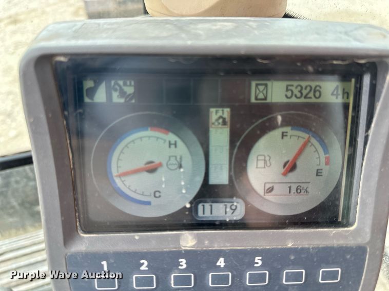 image for item DR3759 2012 Hitachi Zaxis 120-3 excavator